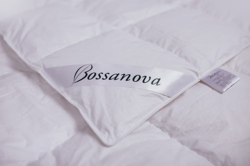 Kołdra z puchu 140x200 całoroczna tradycyjna 60% puch Bossanova Sonno